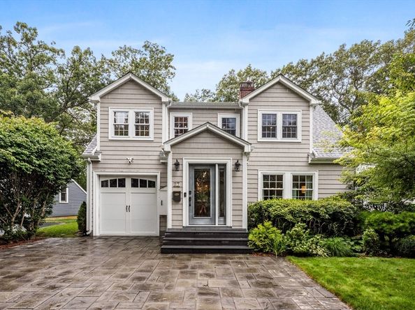 83 Payson Rd, Brookline MA 02467