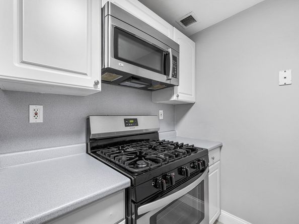 15 N Beacon St 401, Boston MA 02134