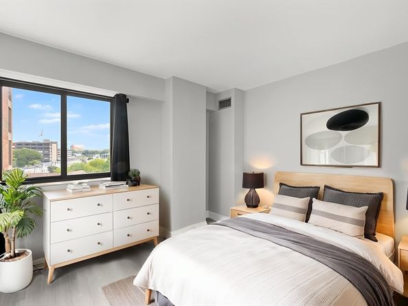 15 N Beacon St 401, Boston MA 02134