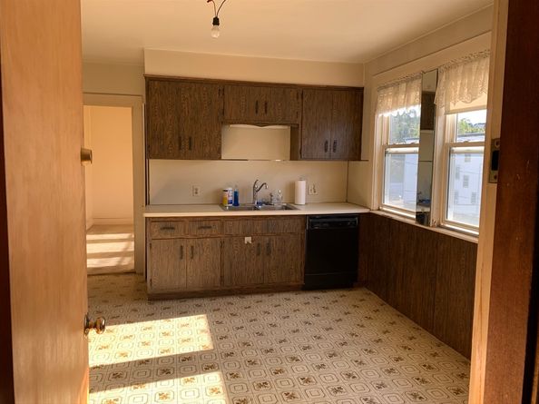 34 Averton St, Boston MA 02131