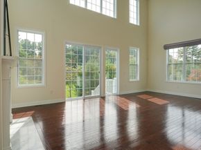 6 Glen Ellen Blvd 6, Millis MA 02054