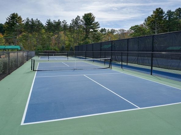 6 Glen Ellen Blvd 6, Millis MA 02054