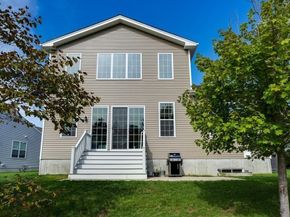 6 Glen Ellen Blvd 6, Millis MA 02054