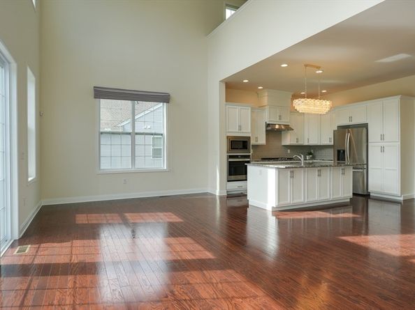 6 Glen Ellen Blvd 6, Millis MA 02054