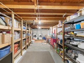 34 & 34R Pickering St, Essex MA 01929
