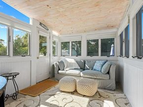 24 Maple St, Marblehead MA 01945