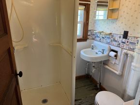 40 Rockaway Avenue, Hull MA 02045