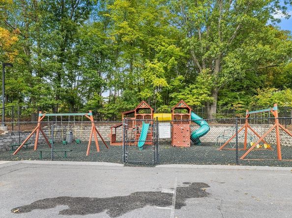 22 Shrewsbury Green Dr C, Shrewsbury MA 01545