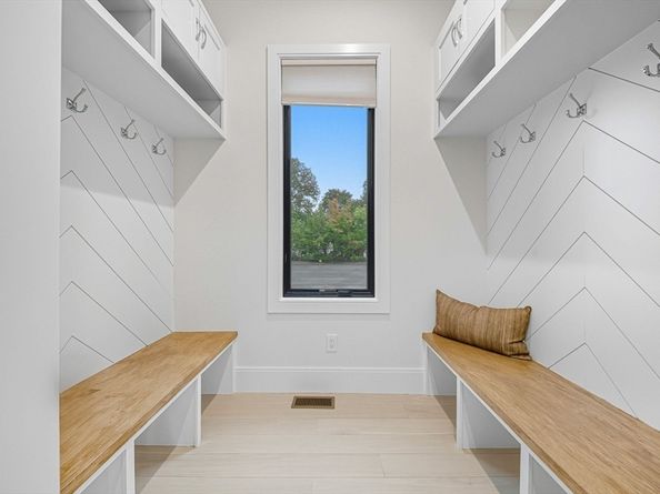 5 Kappius Path, Newton MA 02459