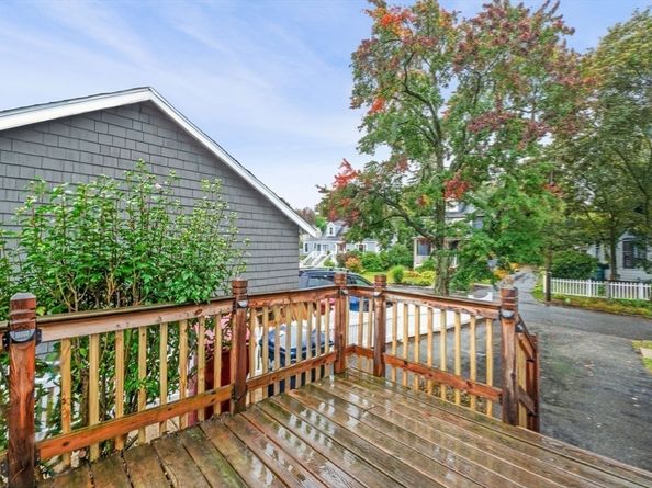 42 Fairfield Avenue, Melrose MA 02176