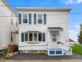 14 River Street Pl, Lynn MA 01905