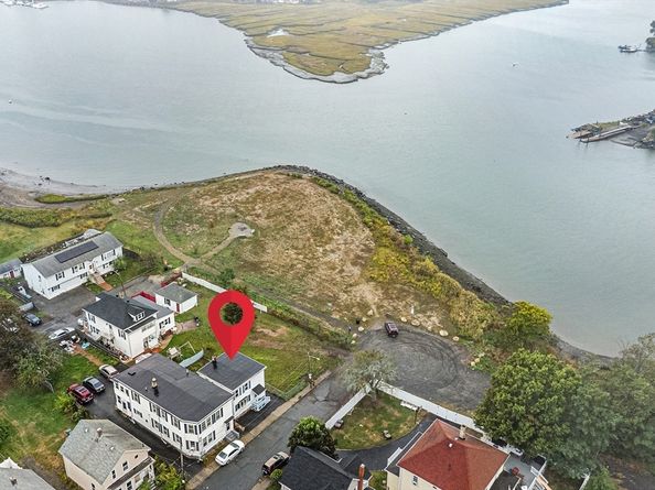14 River Street Pl, Lynn MA 01905