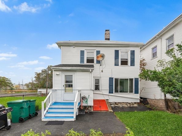 14 River Street Pl, Lynn MA 01905