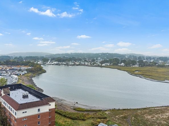 14 River Street Pl, Lynn MA 01905