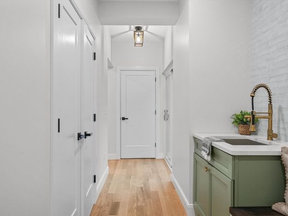 119 River St, Middleton MA 01949