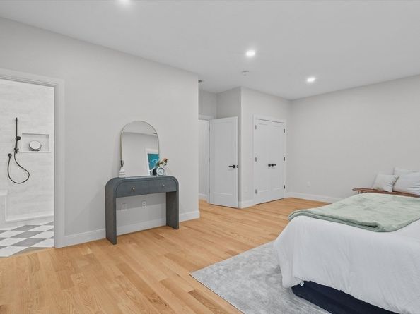 119 River St, Middleton MA 01949