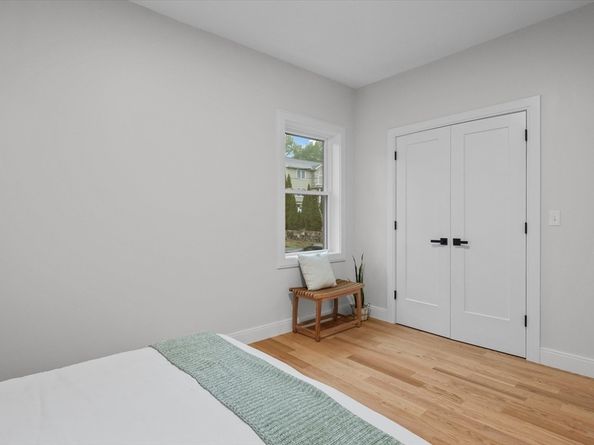 119 River St, Middleton MA 01949