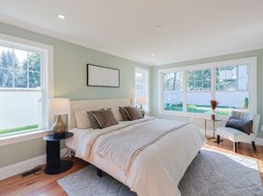 54 South St 5, Medford MA 02155