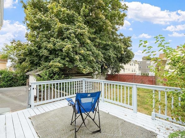 36 Florence St, Everett MA 02149