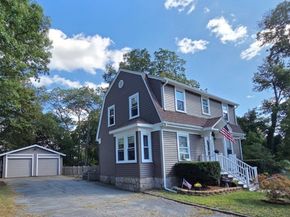 28 Fern Ave, Brockton MA 02301