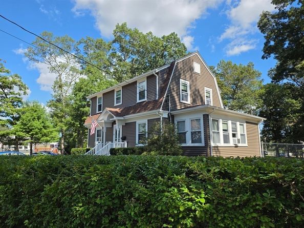 28 Fern Ave, Brockton MA 02301
