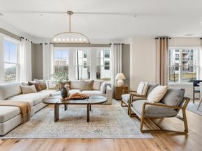 2 Stratton Drive 1109, Woburn MA 01801