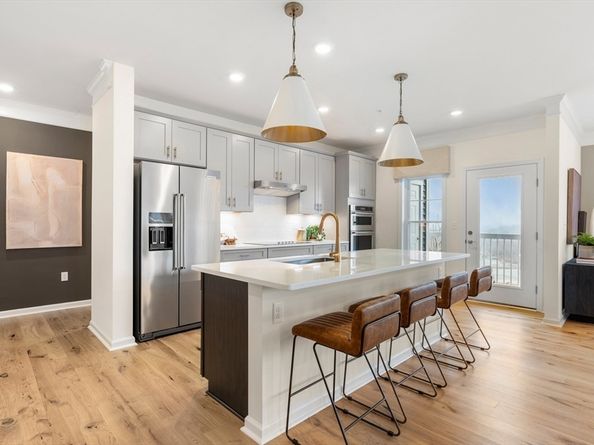 2 Stratton Drive 1109, Woburn MA 01801