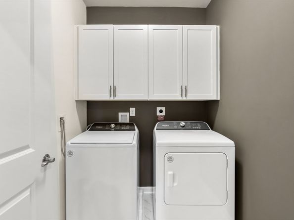 2 Stratton Drive 1109, Woburn MA 01801