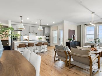 2 Stratton Drive