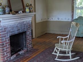 714 Lynnfield St, Lynn MA 01904