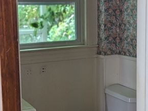 714 Lynnfield St, Lynn MA 01904