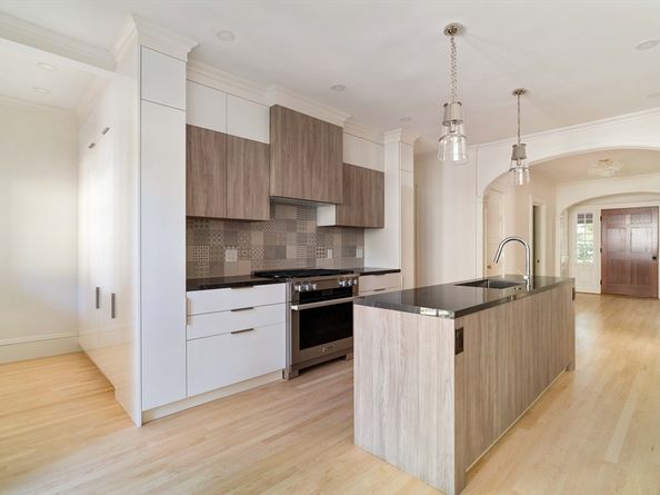 26 Beals Street 1, Brookline MA 02446