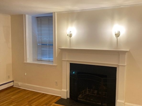 23 Joy Street 1, Boston MA 02114