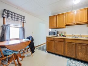 31-37 Leicester St, Oxford MA 01537