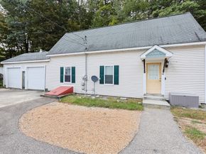 31-37 Leicester St, Oxford MA 01537