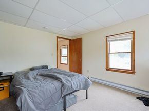 31-37 Leicester St, Oxford MA 01537