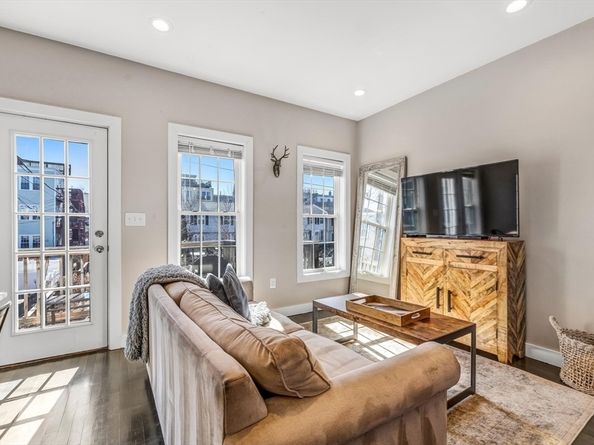 607 E 2nd Street, Boston MA 02127