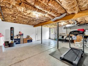 182 Sheldon Rd, Fitchburg MA 01420