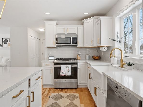 1180 Elm St Willow, Leominster MA 01453