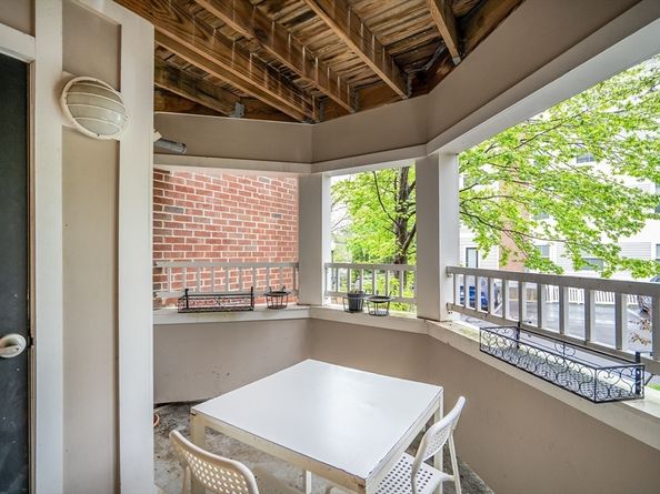 318 Rindge Ave 103, Cambridge MA 02140