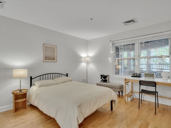 318 Rindge Ave 103, Cambridge MA 02140
