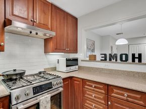 318 Rindge Ave 103, Cambridge MA 02140