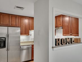 318 Rindge Ave 103, Cambridge MA 02140