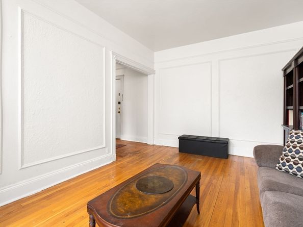 1691 Commonwealth Ave 31, Boston MA 02135