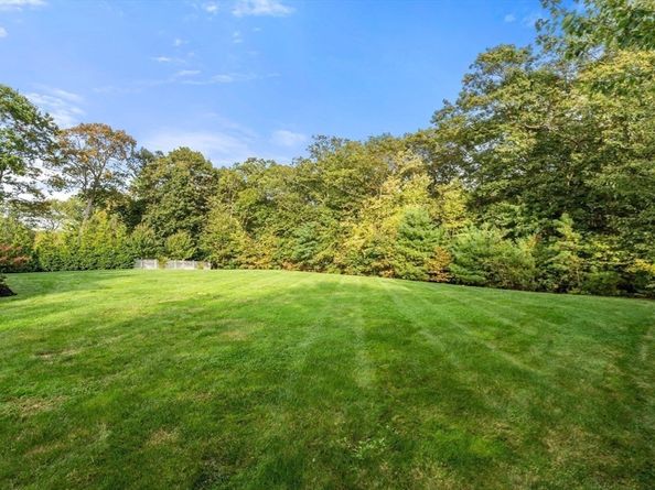 175 Schoolmaster Lane, Dedham MA 02026