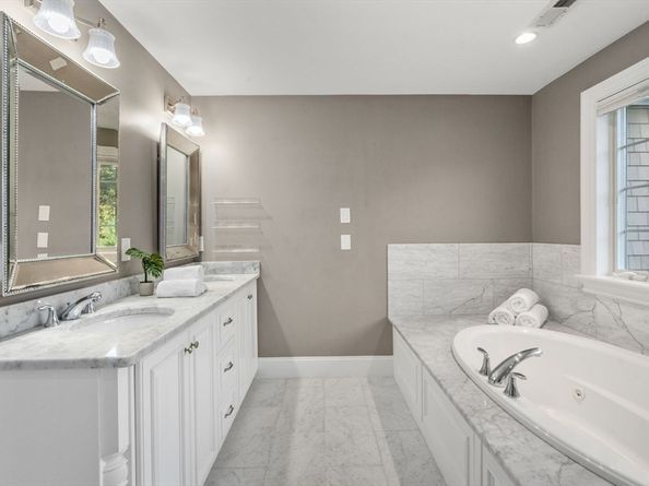 175 Schoolmaster Lane, Dedham MA 02026