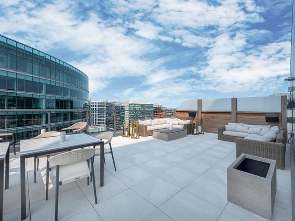 133 Seaport Blvd 2112, Boston MA 02210