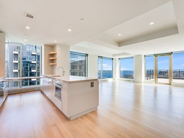 133 Seaport Blvd 2112, Boston MA 02210
