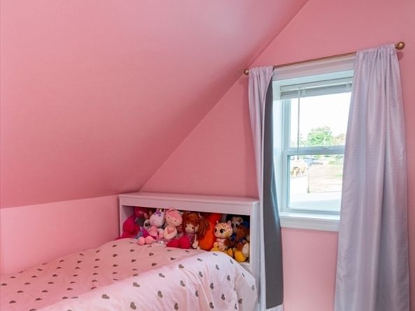 59 Lawrence St, Milford MA 01757