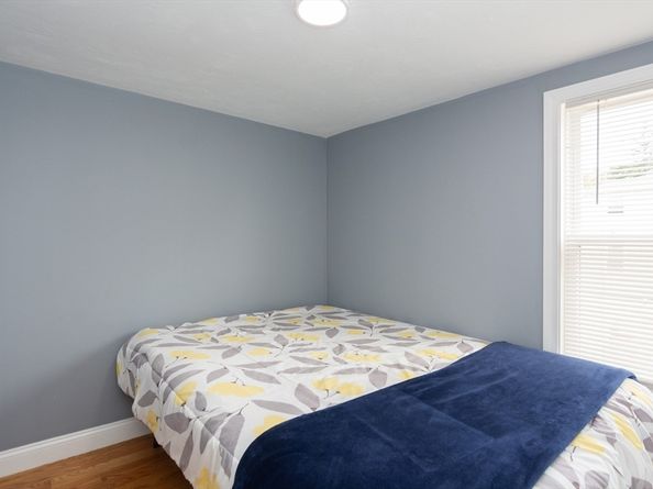 59 Lawrence St, Milford MA 01757